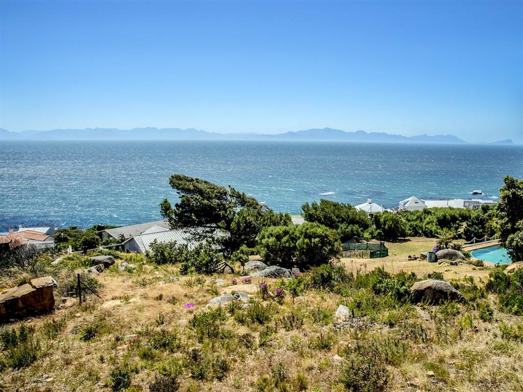 418 m² Land available in Simons Town photo number 2