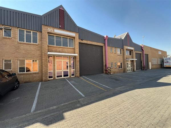 426  m² Industrial space