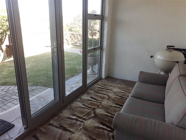 2 Bed House in West Bank