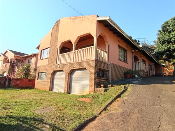 5 Bedroom House