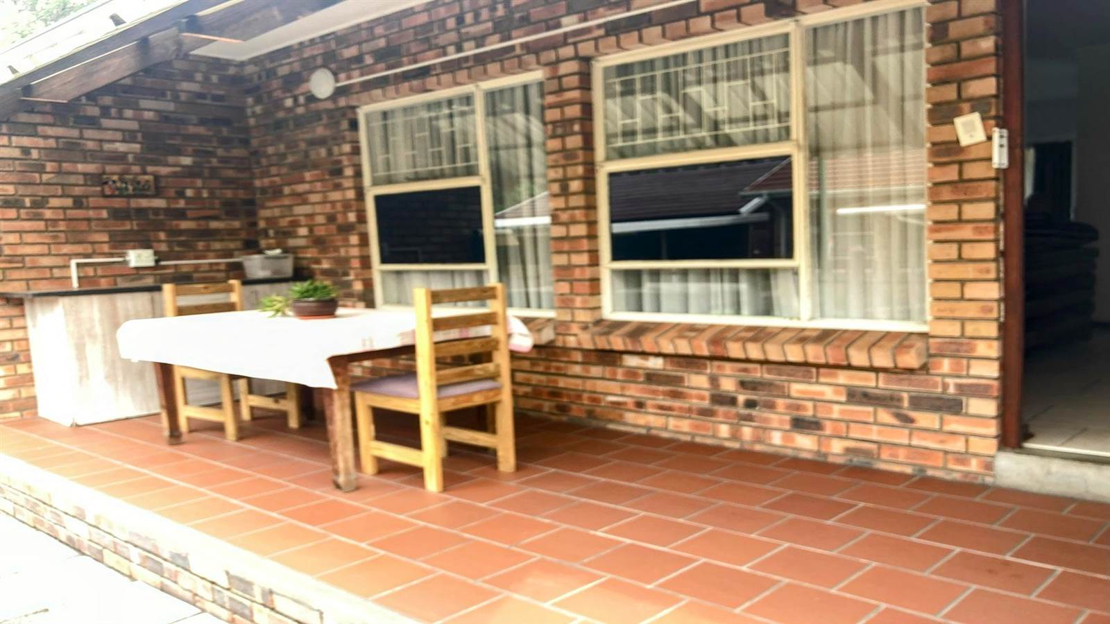 2 Bed Townhouse in Phalaborwa photo number 2