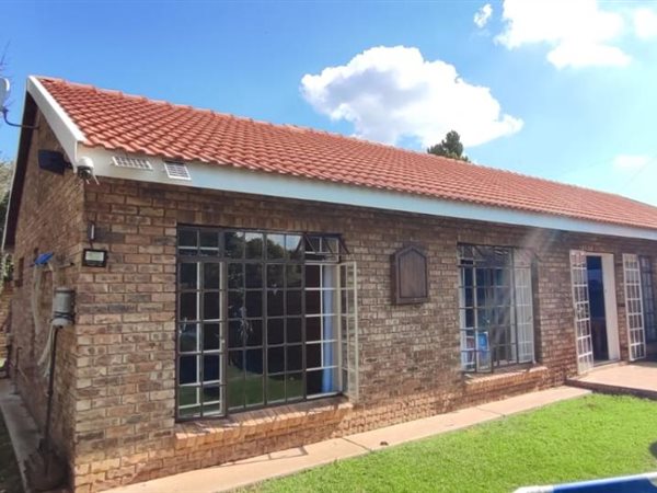 3 Bedroom House