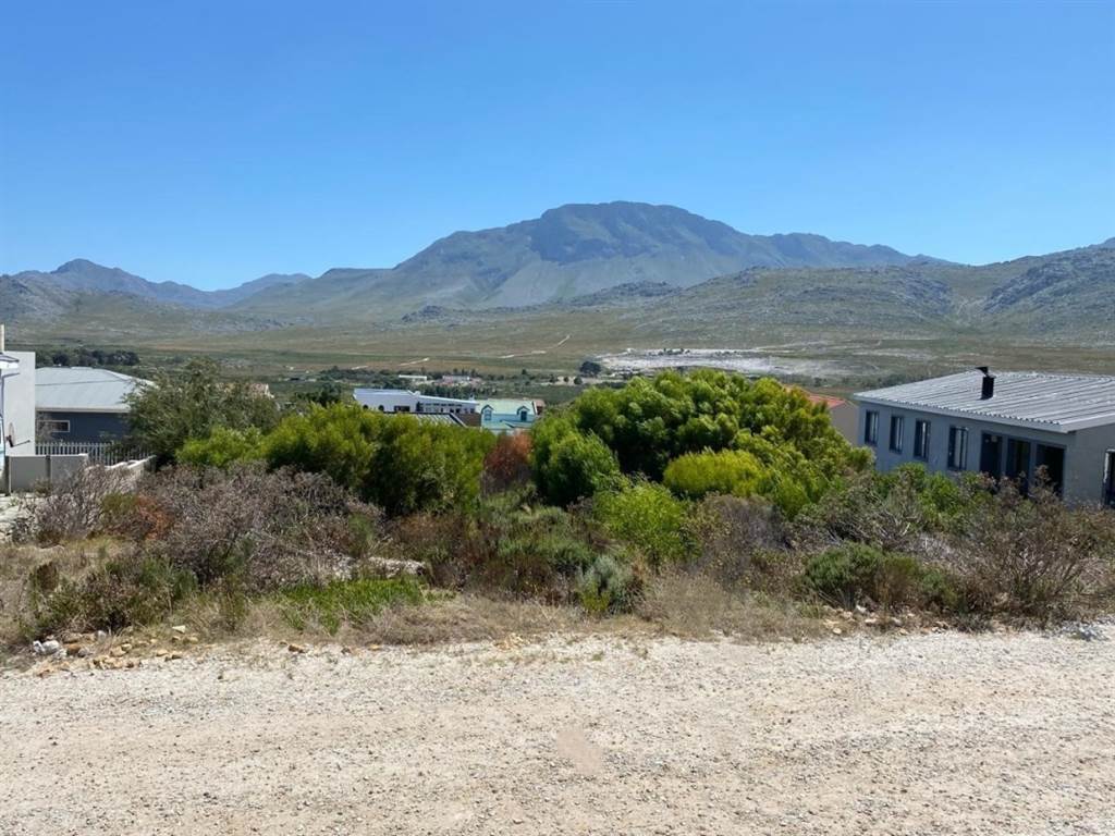 600 m² Land available in Pringle Bay photo number 1