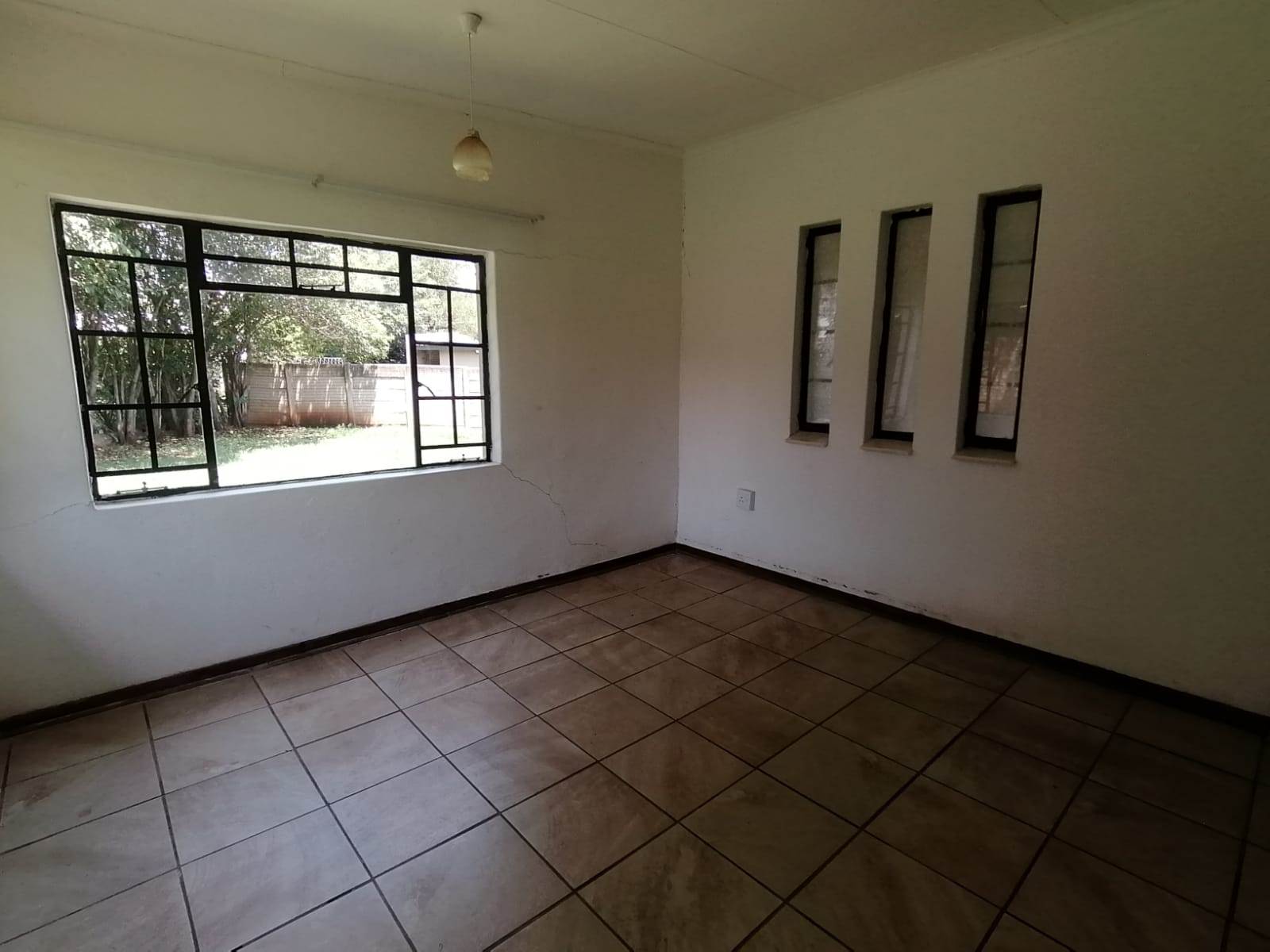 5 Bed House in Lydenburg photo number 6