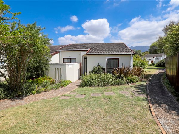 2 Bedroom Townhouse 2 Bedroom Townhouse