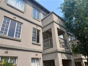 2 Bed Apartment in Edenglen