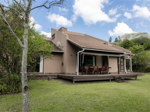 3.5 Bed House in Cathkin Park