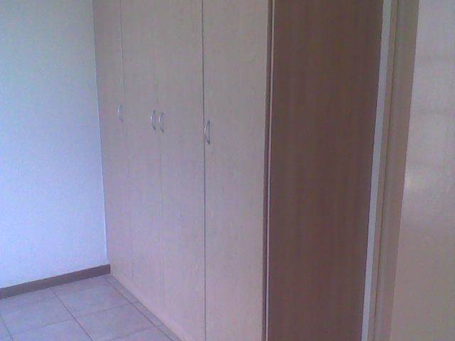 1 Bed Apartment in Potchefstroom Central photo number 9