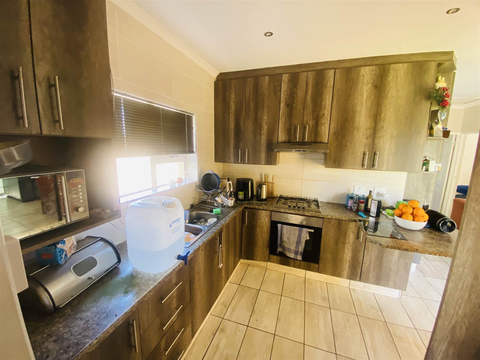 2 Bed Townhouse in Parsons Vlei photo number 2