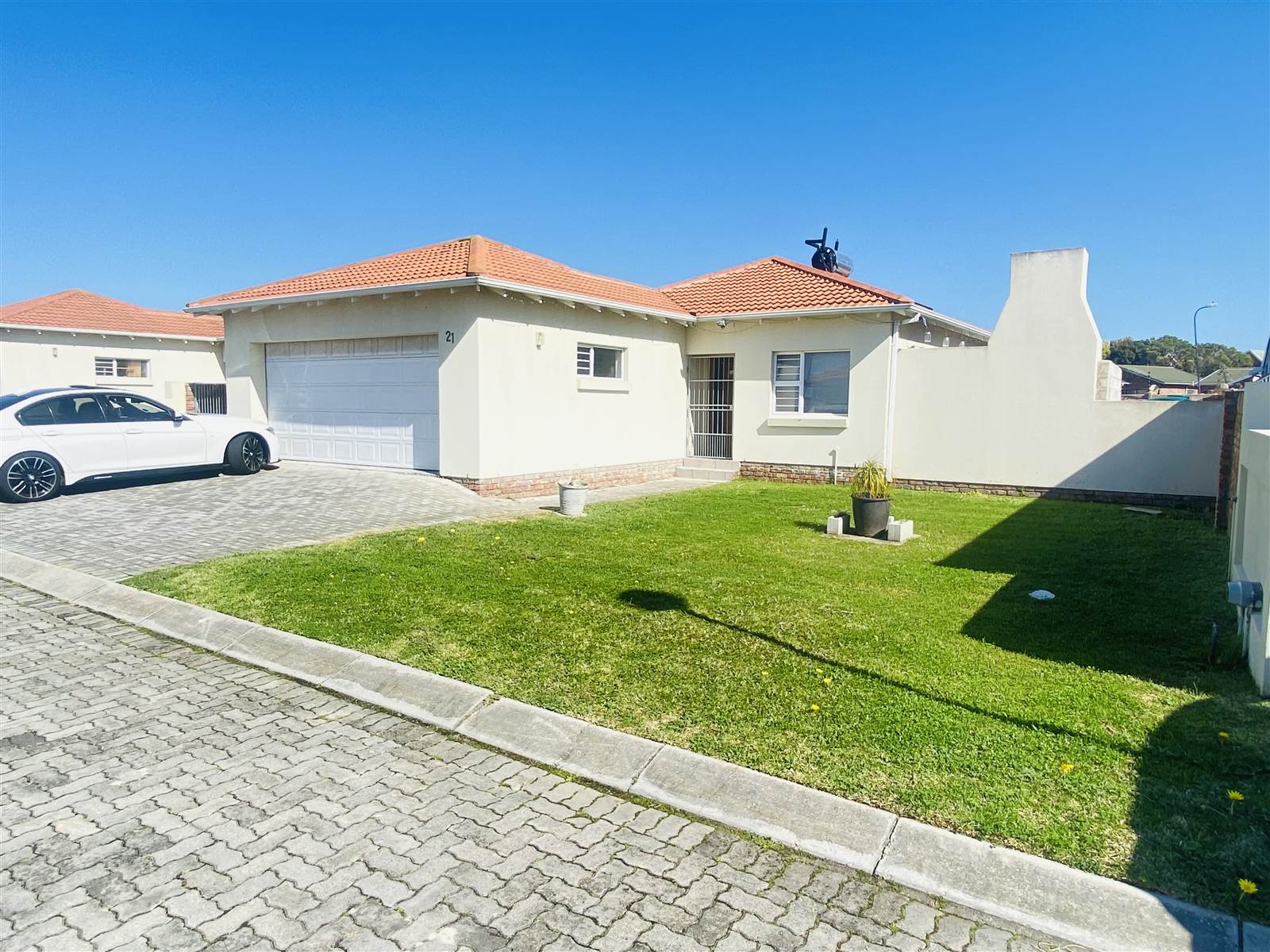 2 Bed Townhouse in Parsons Vlei photo number 16