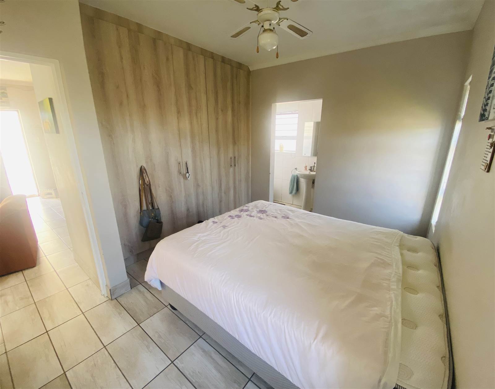 2 Bed Townhouse in Parsons Vlei photo number 8
