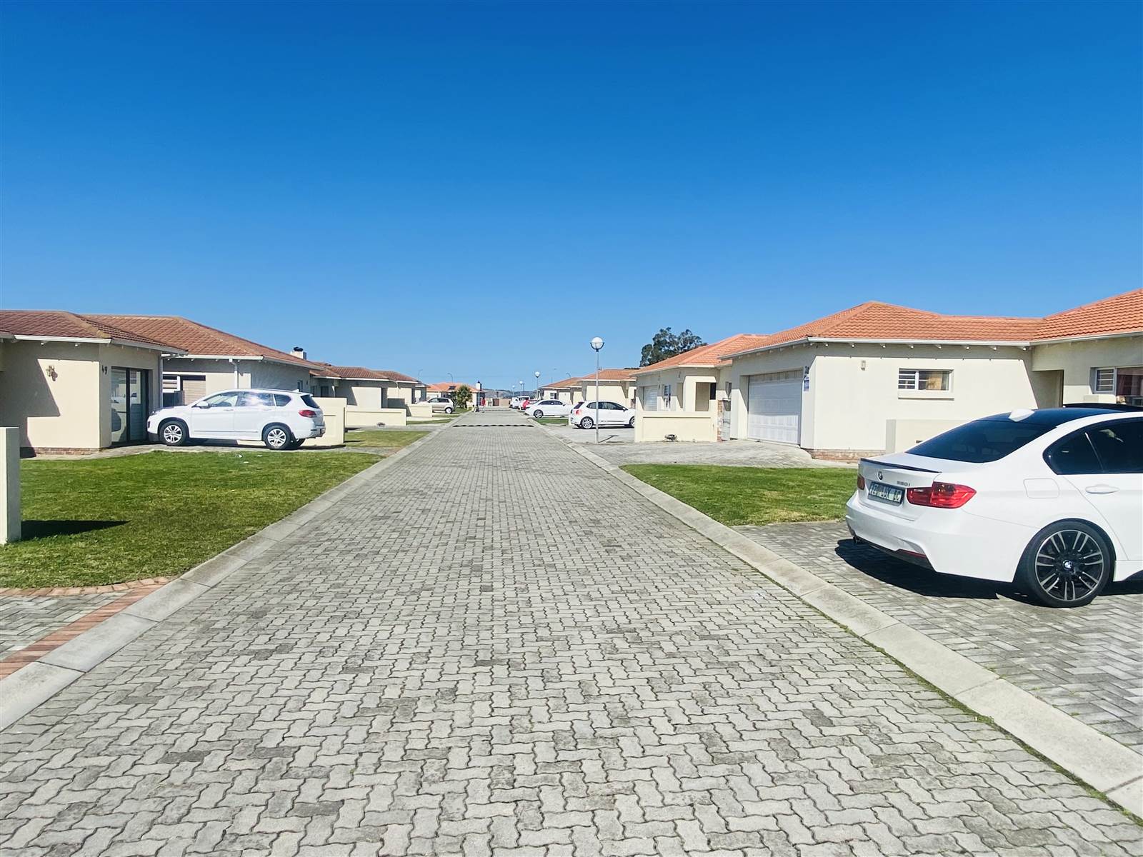 2 Bed Townhouse in Parsons Vlei photo number 15