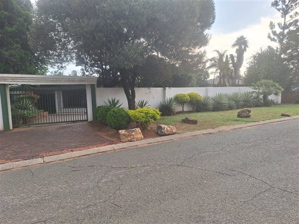 2 Bedroom House 2 Bedroom House
