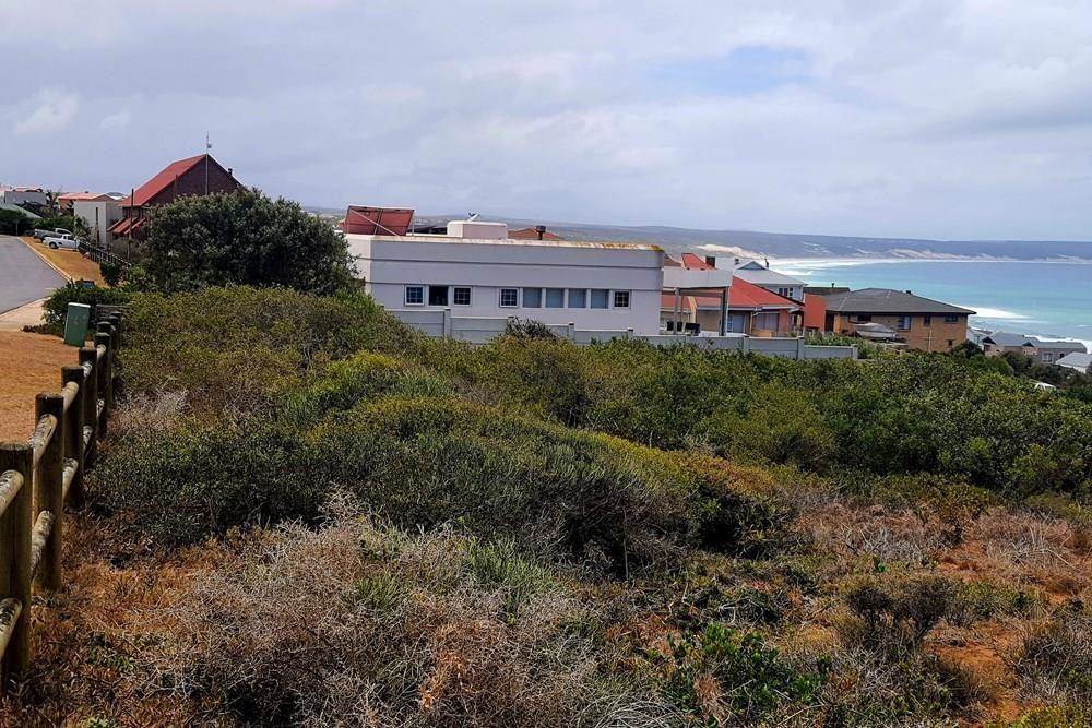 897 m² Land available in Boggomsbaai photo number 9