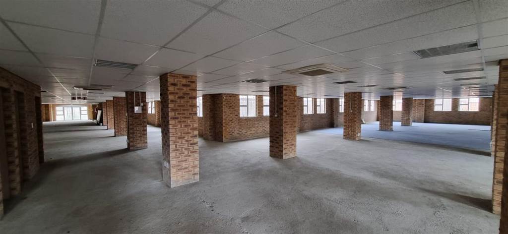 1800  m² Commercial space in Randfontein Central photo number 15