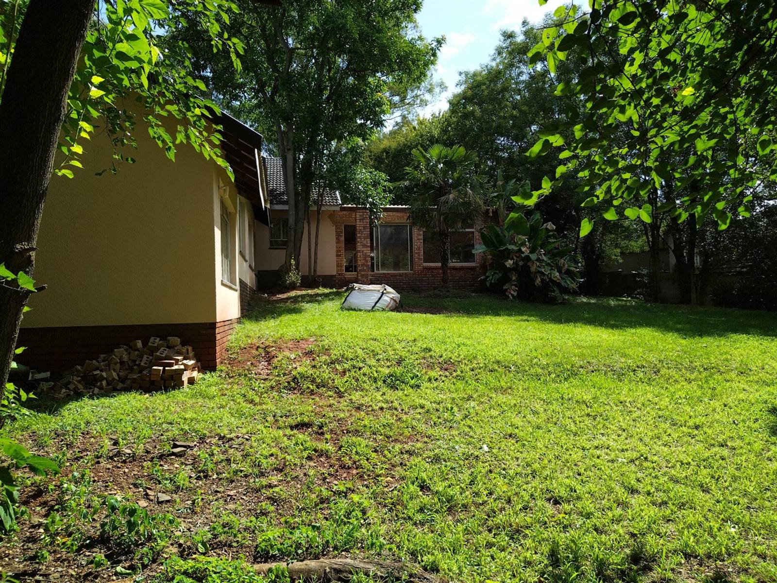 5 Bed House in Kloofendal photo number 9