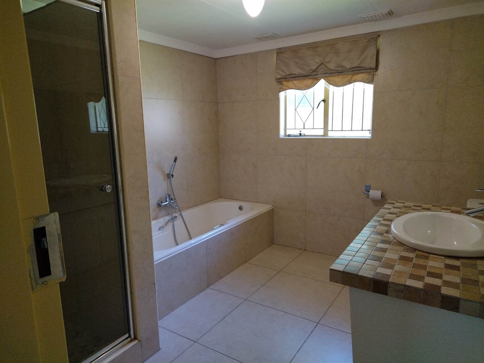 5 Bed House in Kloofendal photo number 26
