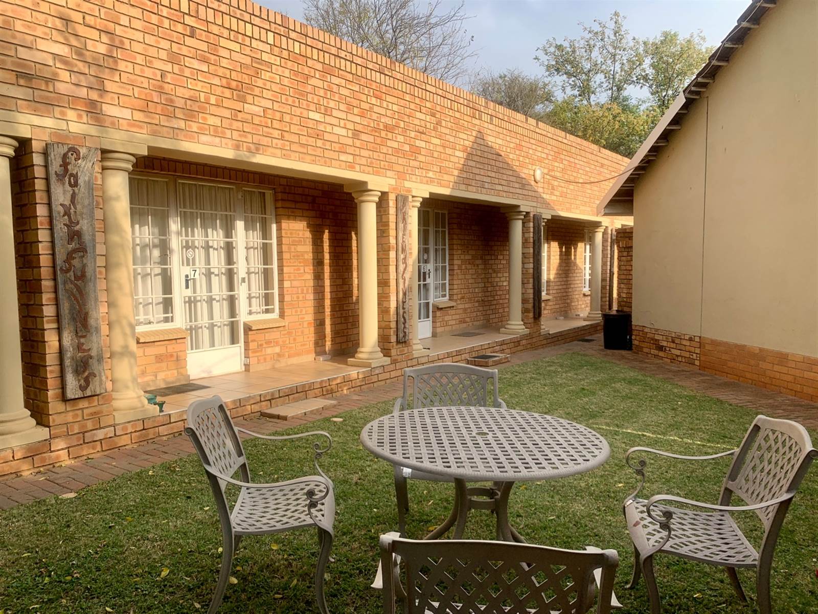 11 Bed House in Wilkoppies photo number 25