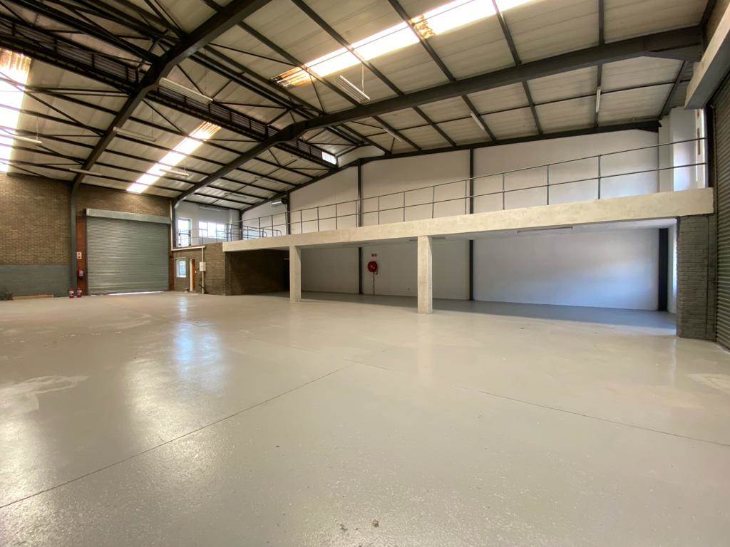 510  m² Industrial space in Commercia photo number 9