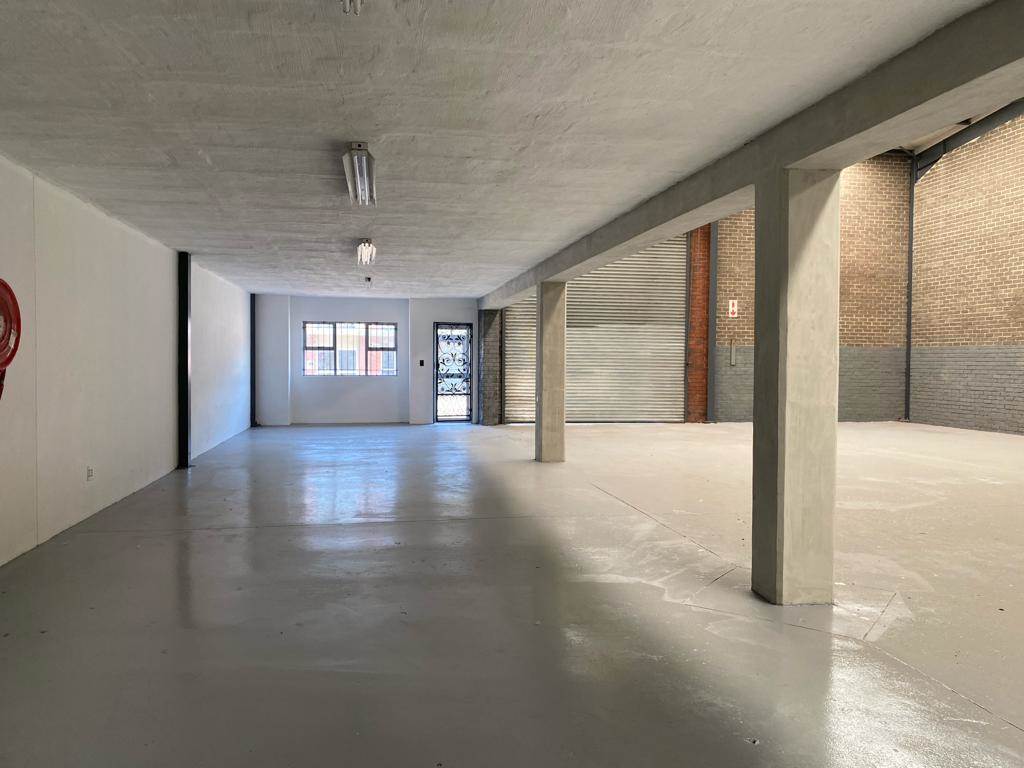 510  m² Industrial space in Commercia photo number 15