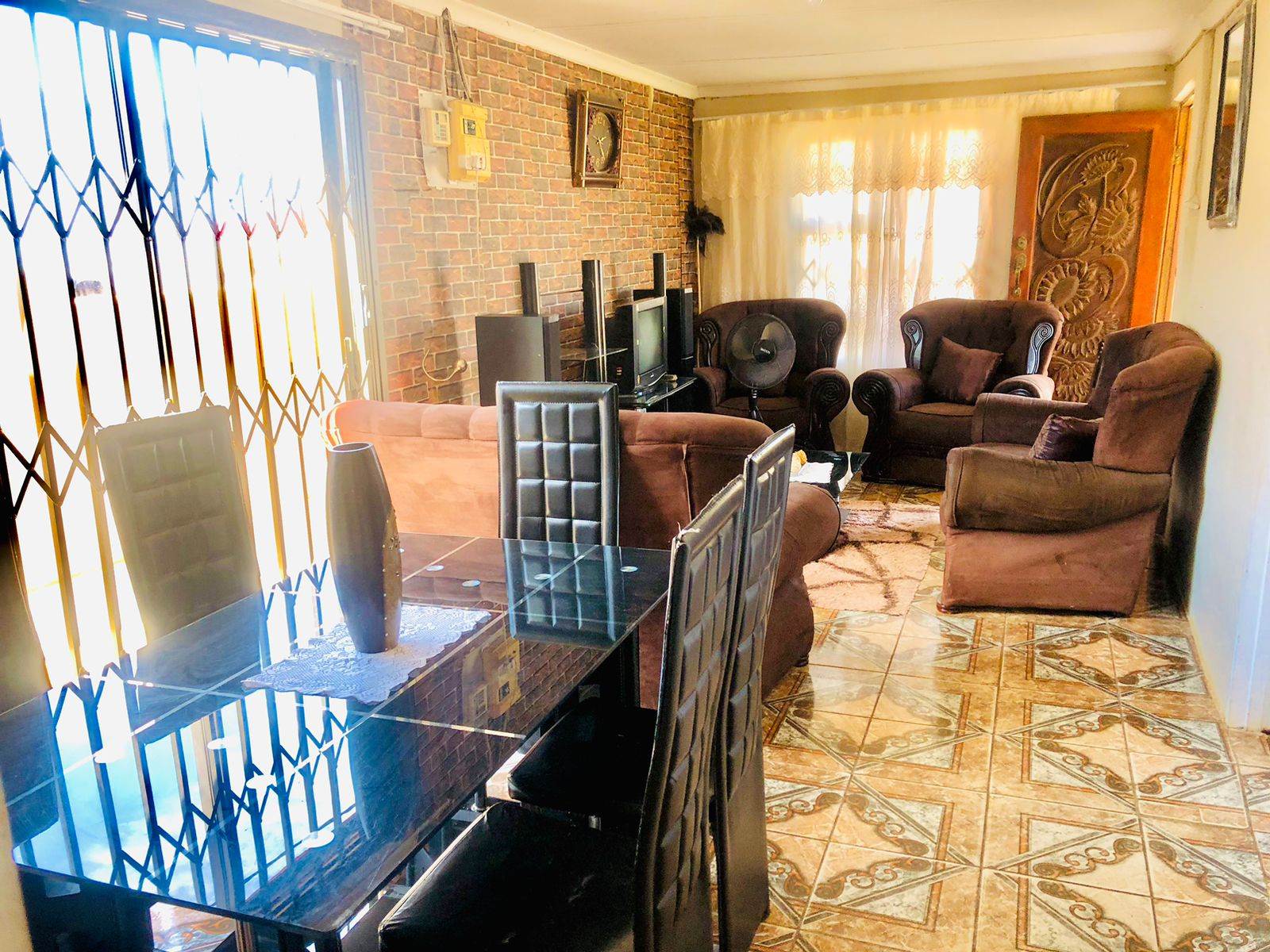 2 Bed House in Kwa Nobuhle photo number 6