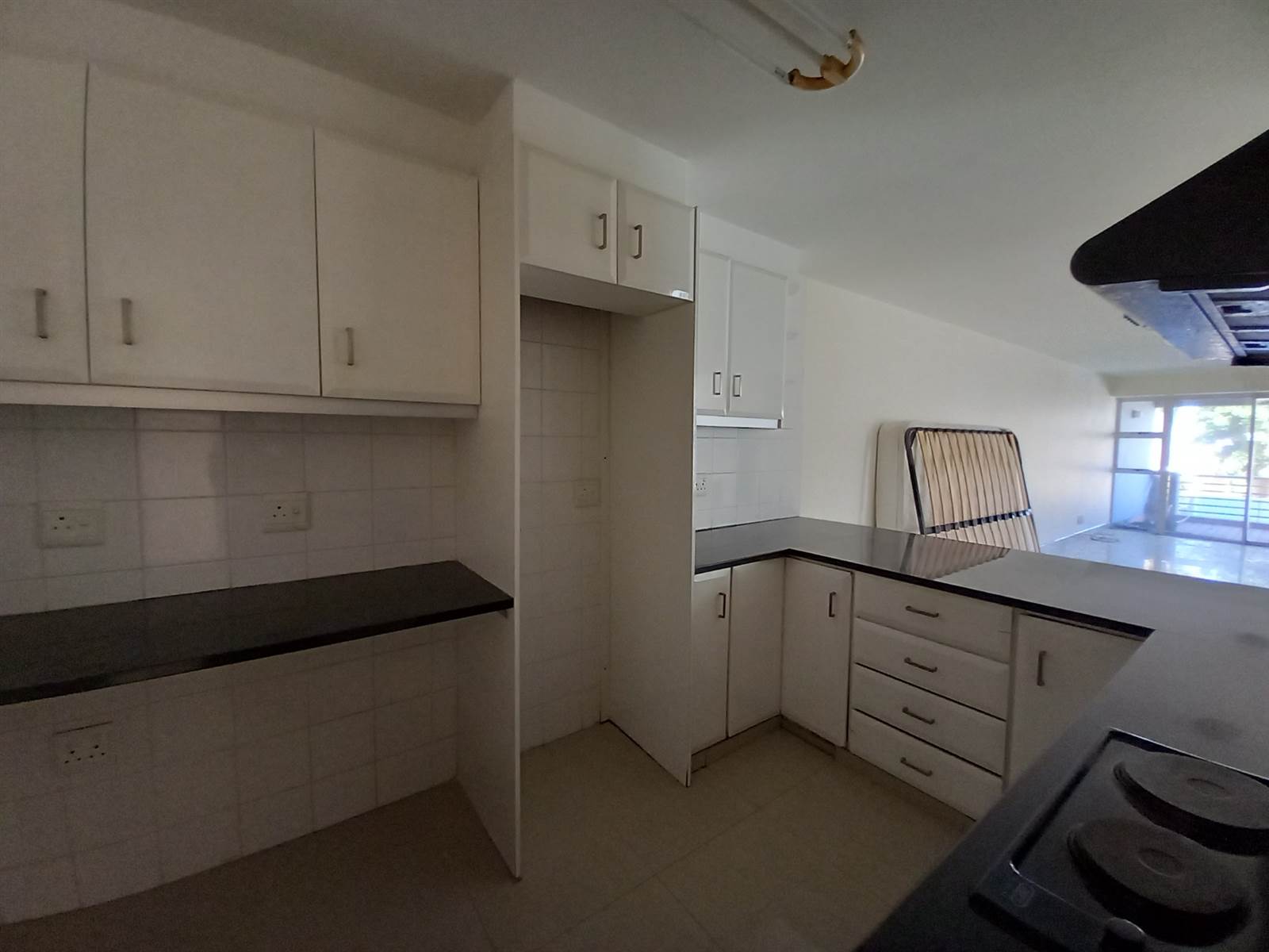 3 Bed Apartment in Musgrave photo number 18