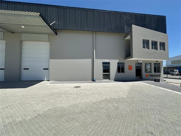 1 218  m² Industrial space