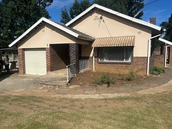 3 Bedroom House 3 Bedroom House