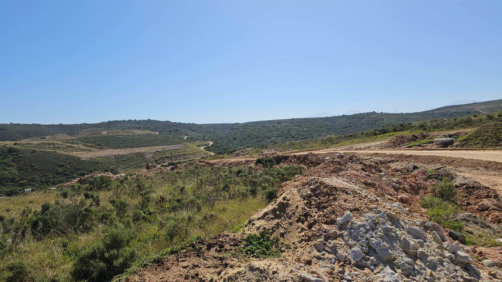 545 m² Land available in Hartenbos photo number 1