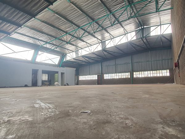 341  m² Industrial space