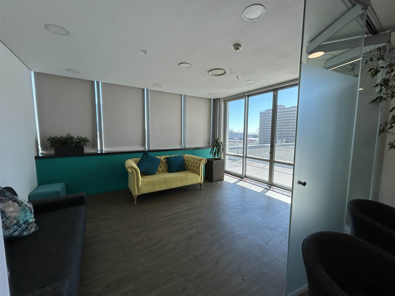287  m² Commercial space in Cape Town City Centre photo number 5