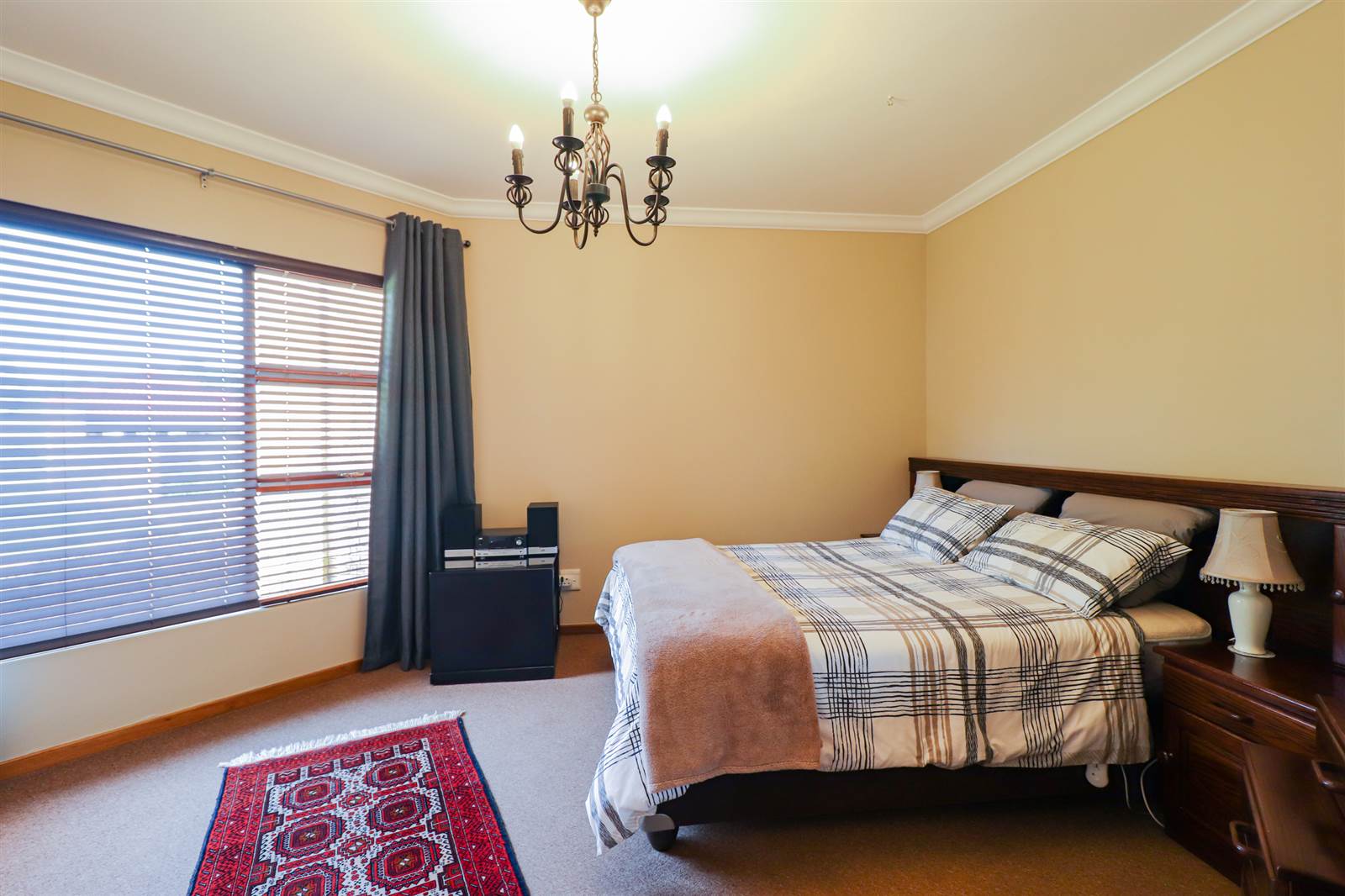 4 Bed House in Mooikloof Equestrian Estate photo number 19