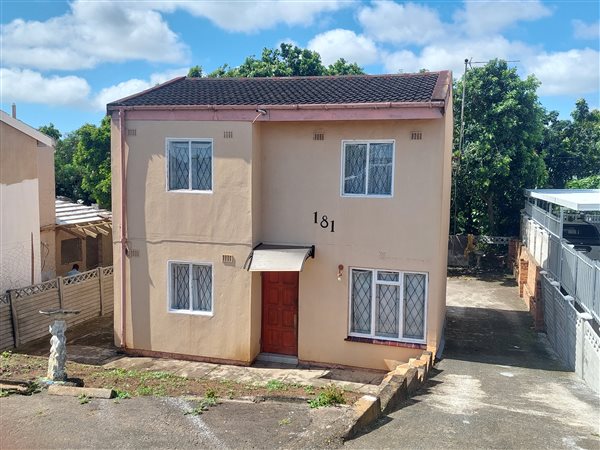 2 Bedroom House 2 Bedroom House