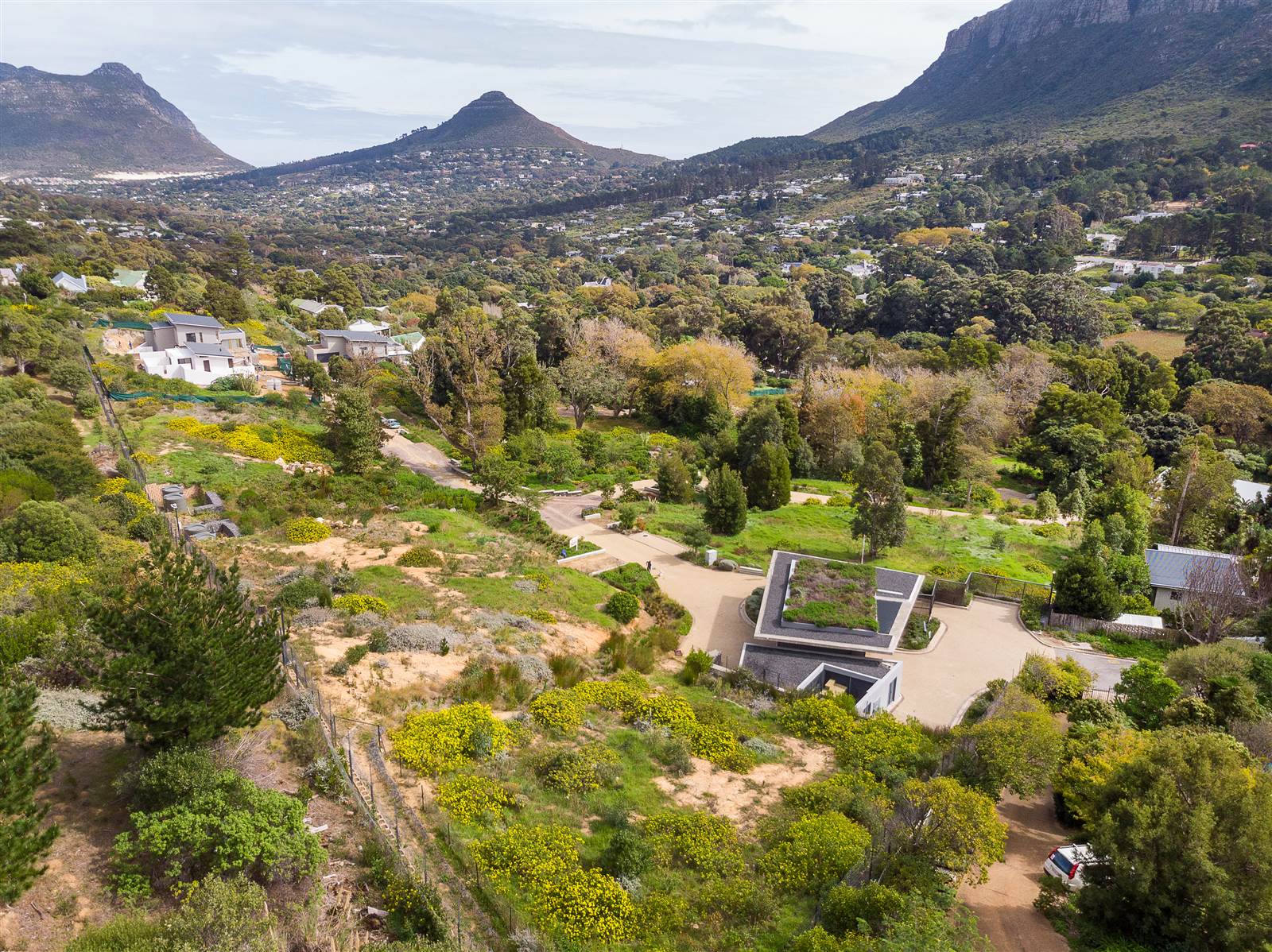 668 m² Land available in Hout Bay and surrounds photo number 1