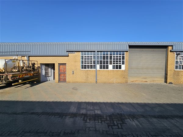 44  m² Industrial space in Wadeville