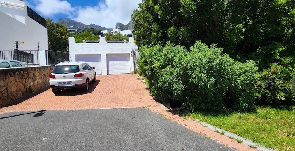 703 m² Land available in Camps Bay photo number 4