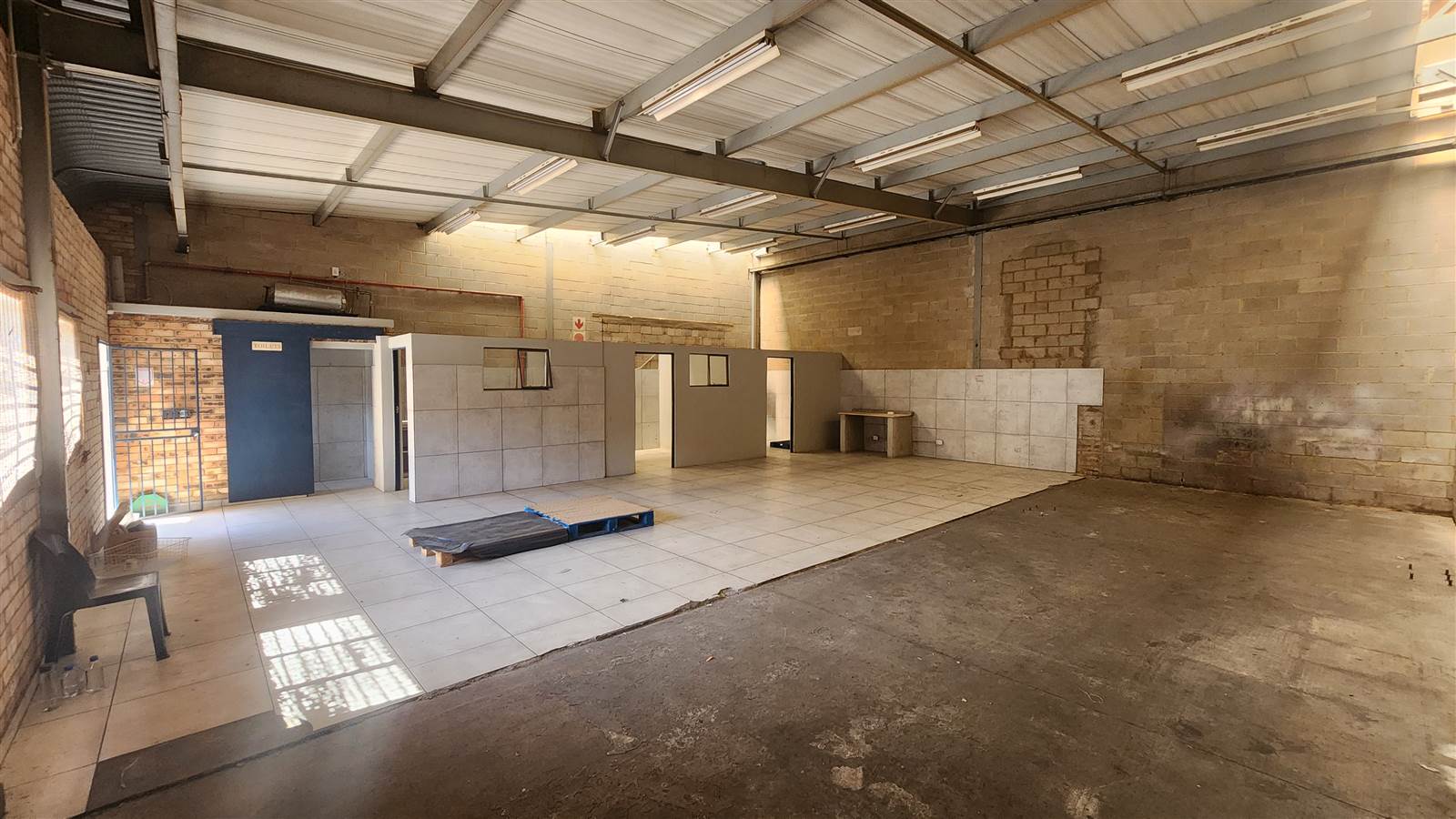 144  m² Industrial space in Kya Sands photo number 5