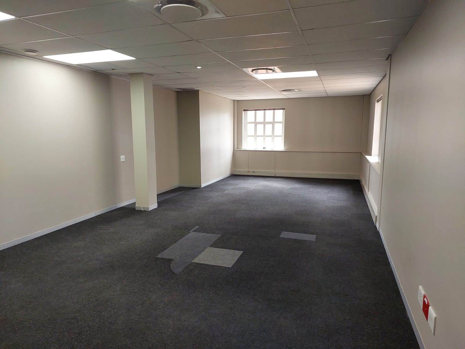 724  m² Commercial space in Bryanston photo number 4