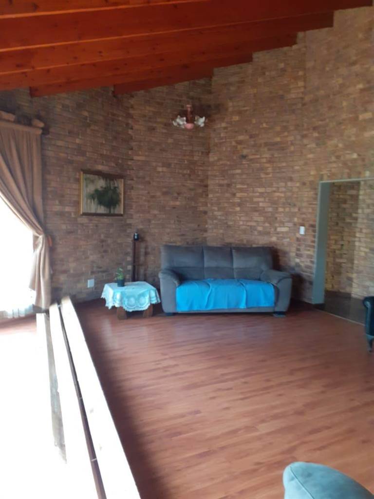 5 Bed House in Delmas photo number 17