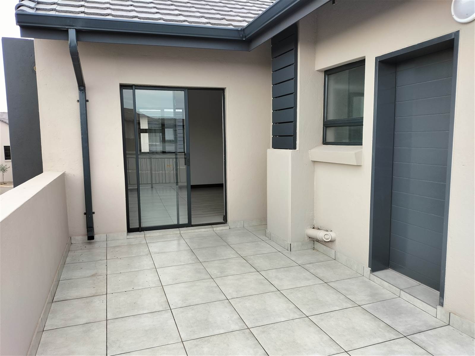 3 Bed Townhouse in Raslouw photo number 3