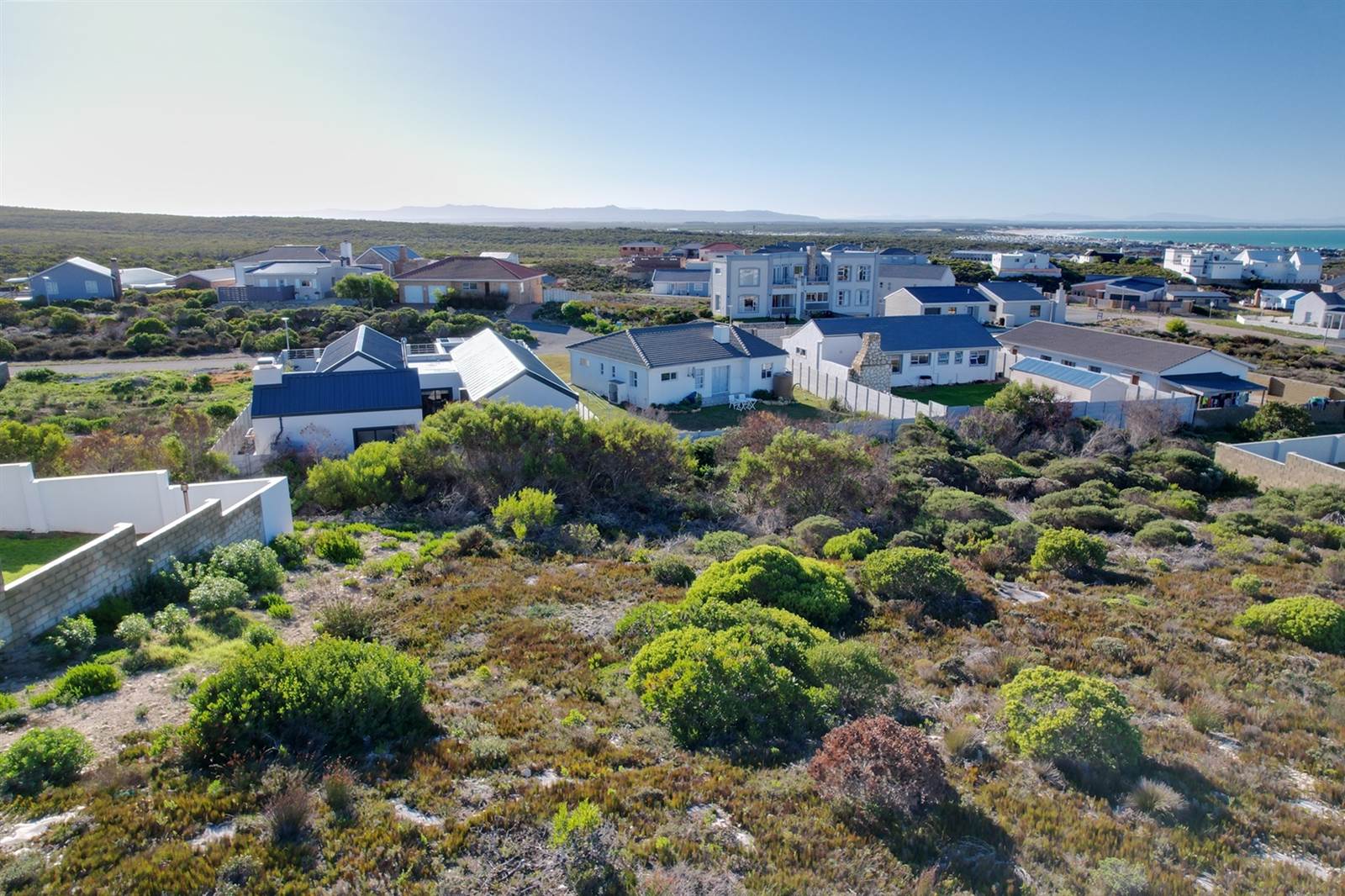 1038 m² Land available in Struisbaai photo number 3
