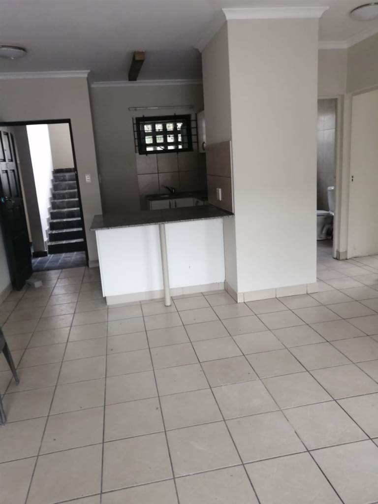 3 Bed Apartment in Westville photo number 22