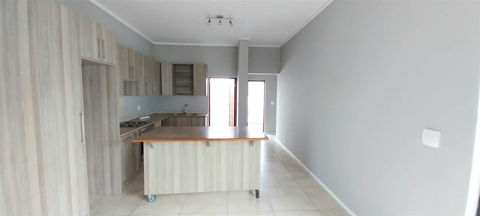 2 Bed House in Nahoon Valley Park photo number 5