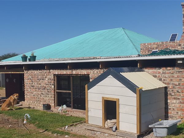 4 Bed House in Mossel Bay Central