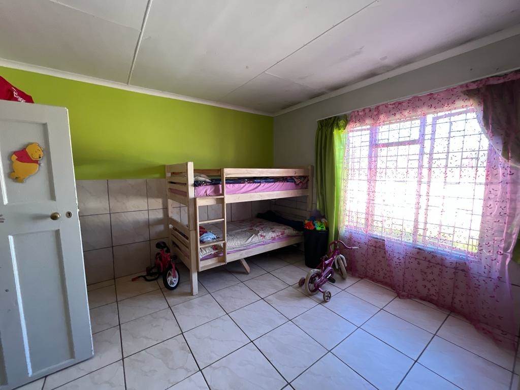 4 Bed House in Mossel Bay Central photo number 20