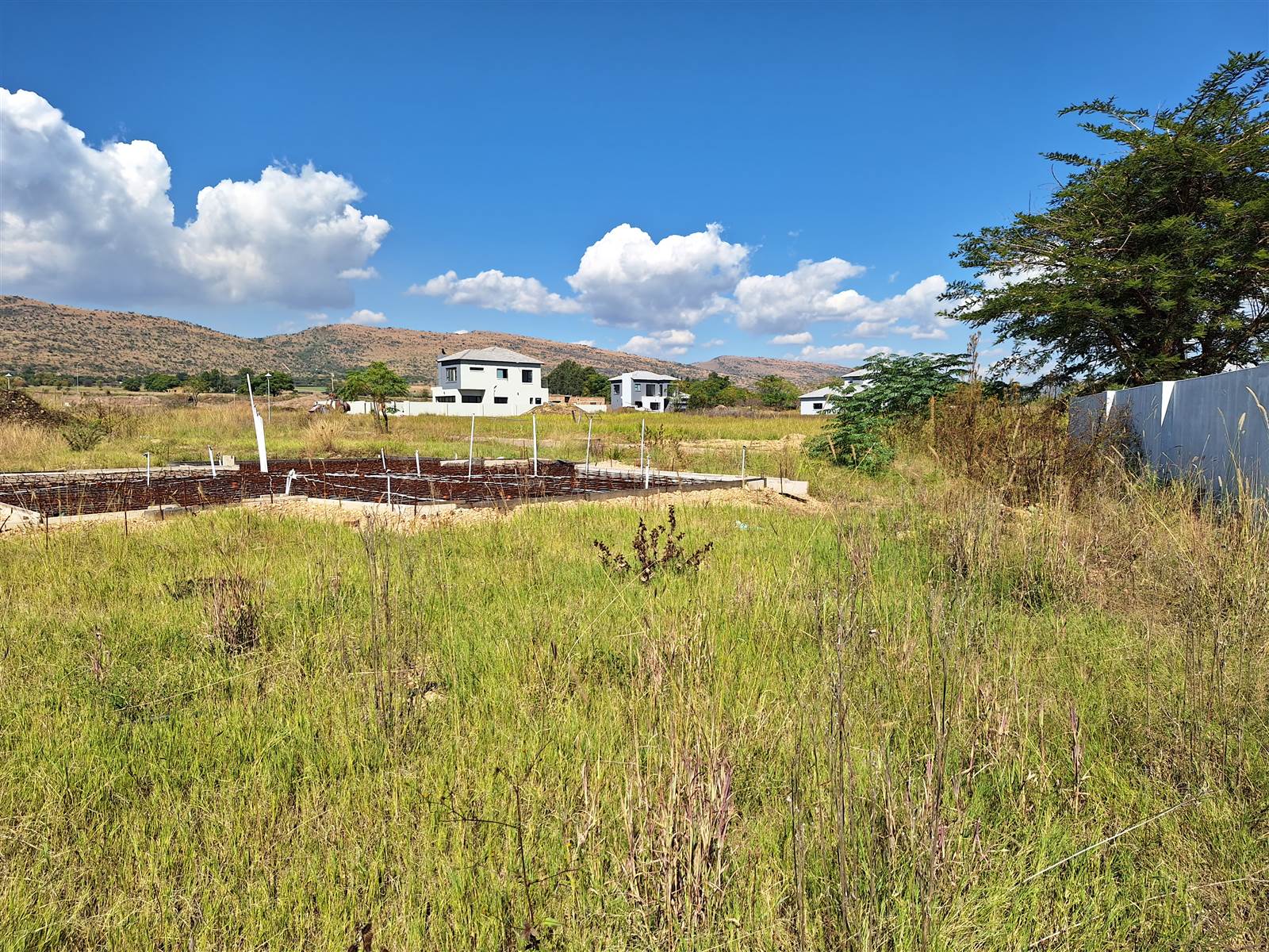 574 m² Land available in Broederstroom photo number 2