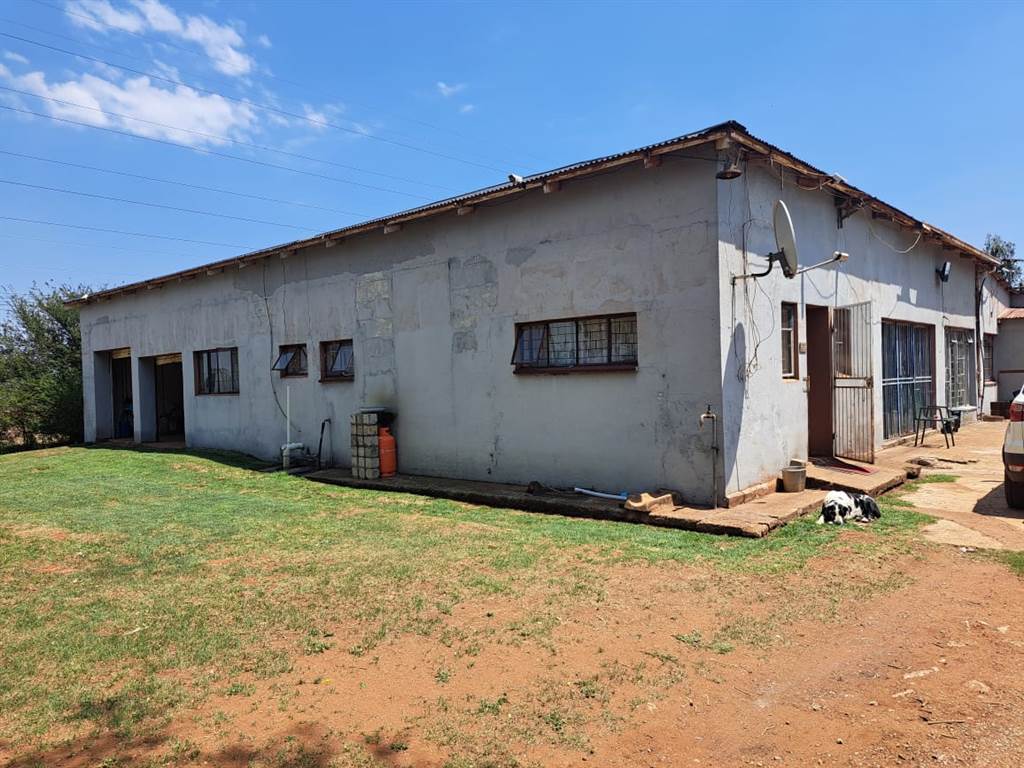 6.5 ha Farm in Droogefontein photo number 30