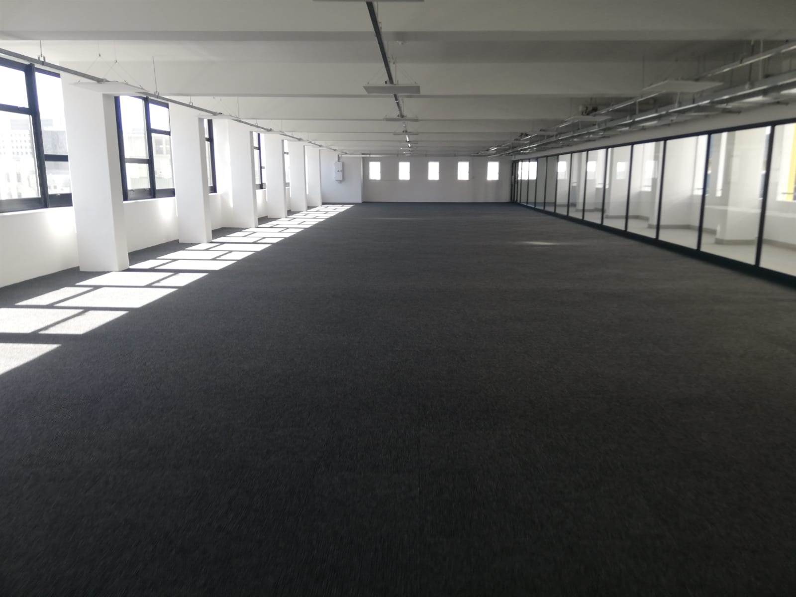 274  m² Office Space in Cape Town City Centre photo number 9