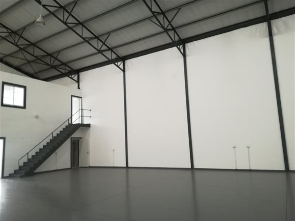 410  m² Commercial space