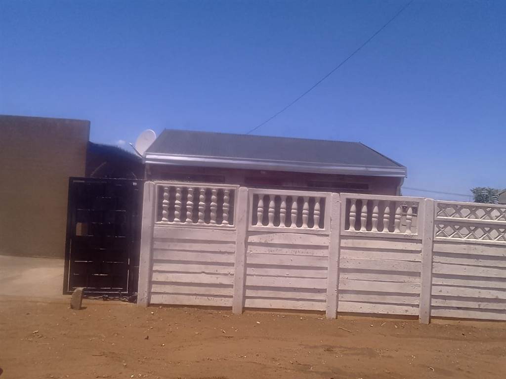 1 Bed House in Alberton photo number 3